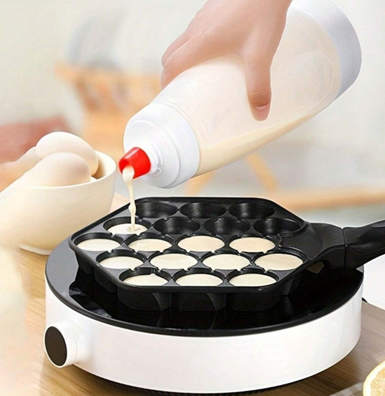 وعاء توزيع خليط البان كيك