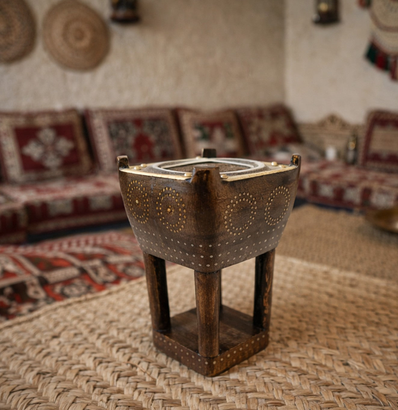 مبخرة خشبية تراثية