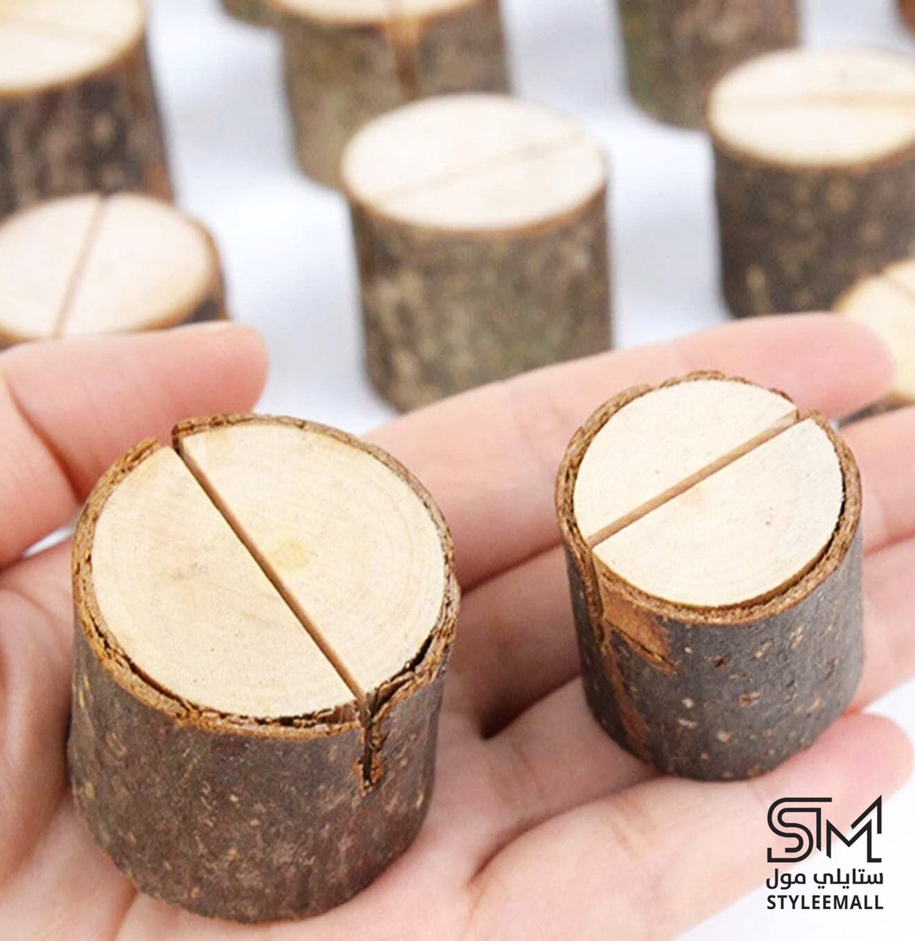 توزيعة فالك الطيب مع قاعدة خشبية