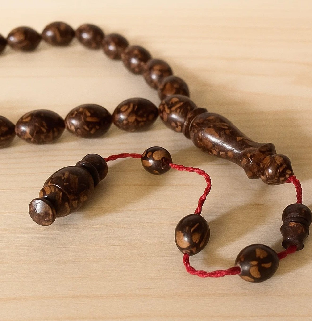 مسبحة شجرة التارشن (برائحتها الفاخرة)