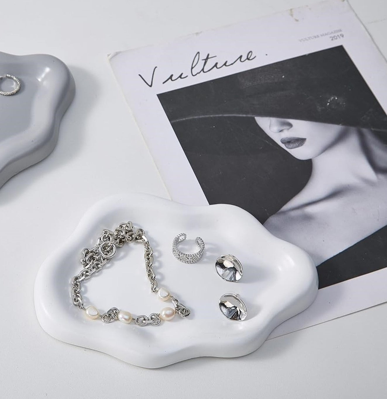 طبق سيراميك على شكل سحابة للاكسسوارت