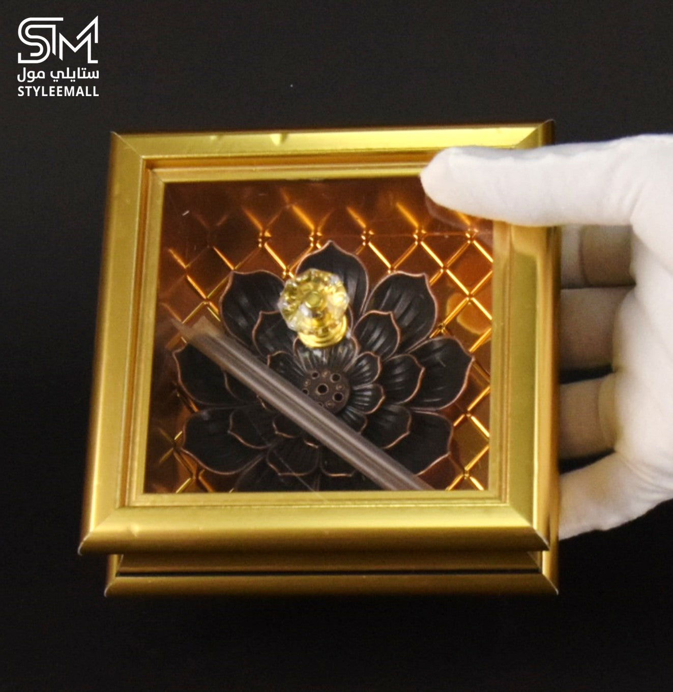 توزيعات فاخرة (العود المروكي مع مبخرة اللوتس)