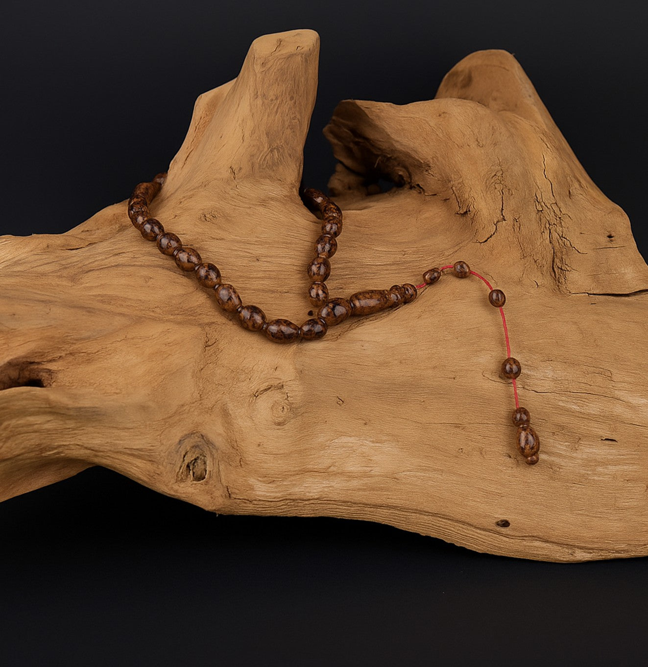 مسبحة شجرة التارشن (برائحتها الفاخرة)