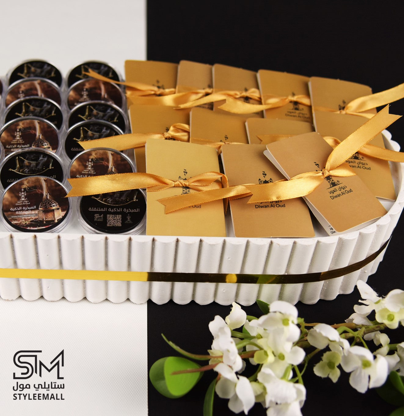 صينية توزيعات إيمانويل (شرائح العود الفتنامي مع كبسولات العود)