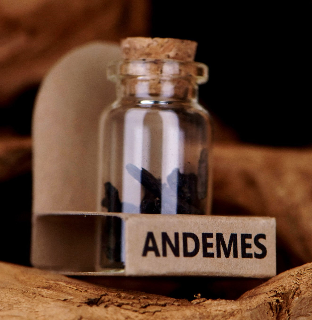 توزيعات مبثوث العود الطائفي