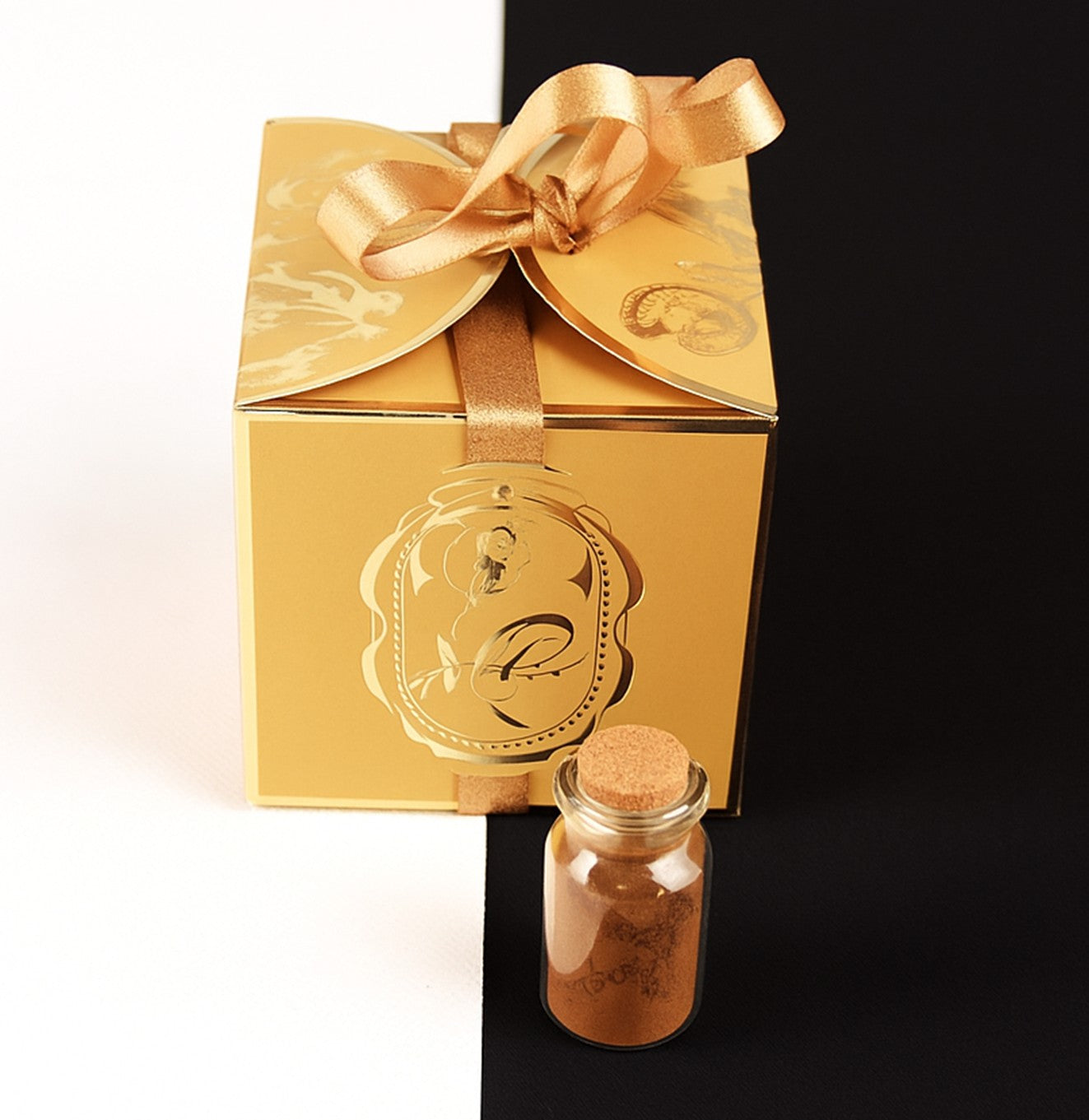 توزيعات جوفانا (العود المروكي البنتلي مع تراب العود الطبيعي)