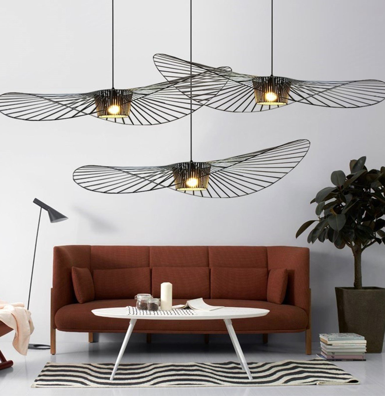 إضاءة بتصميم فريد مستوحى من أشعة الشمس