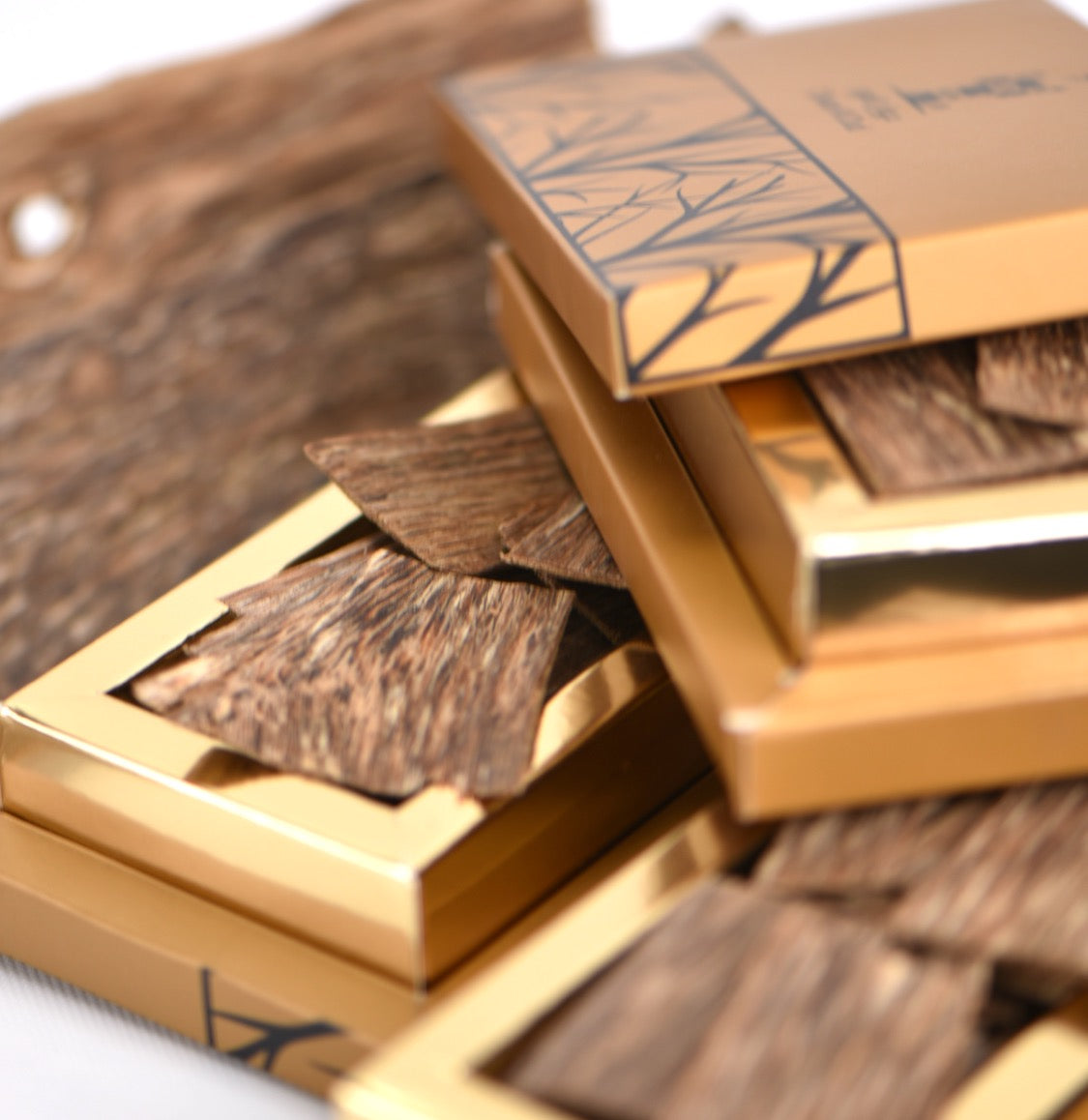 ثلاث علب عود شرائح الفتنامي الطبيعية الفاخرة