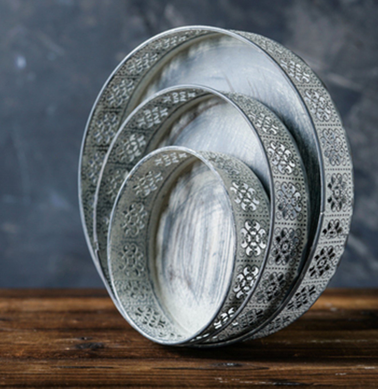 صينية عتيقة على الطراز الأمريكي