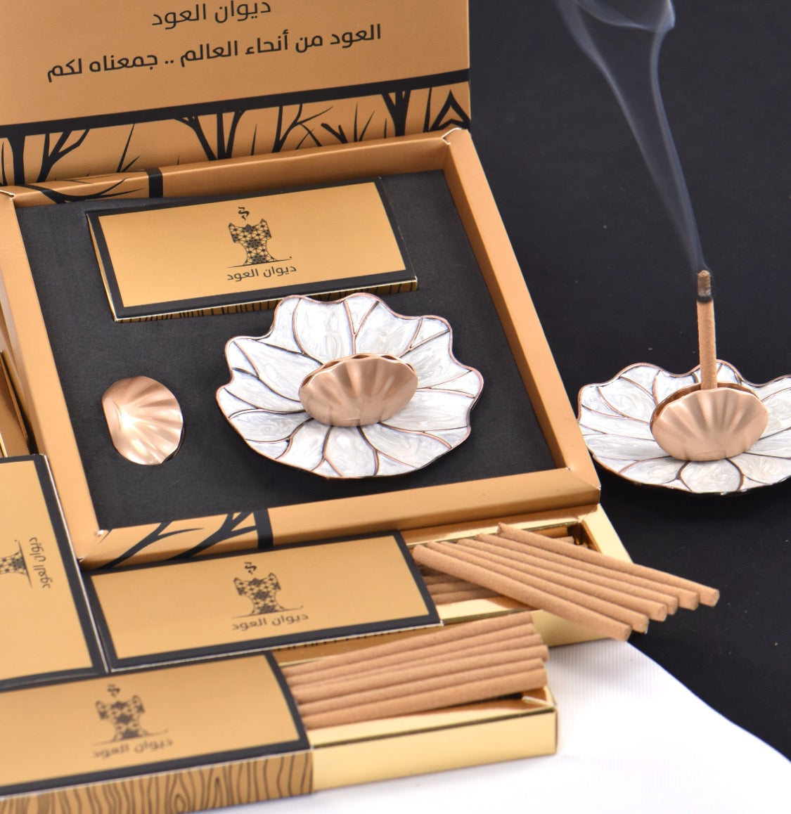 مجموعة العود الفتنامي الطبيعي الملكي الأسطواني