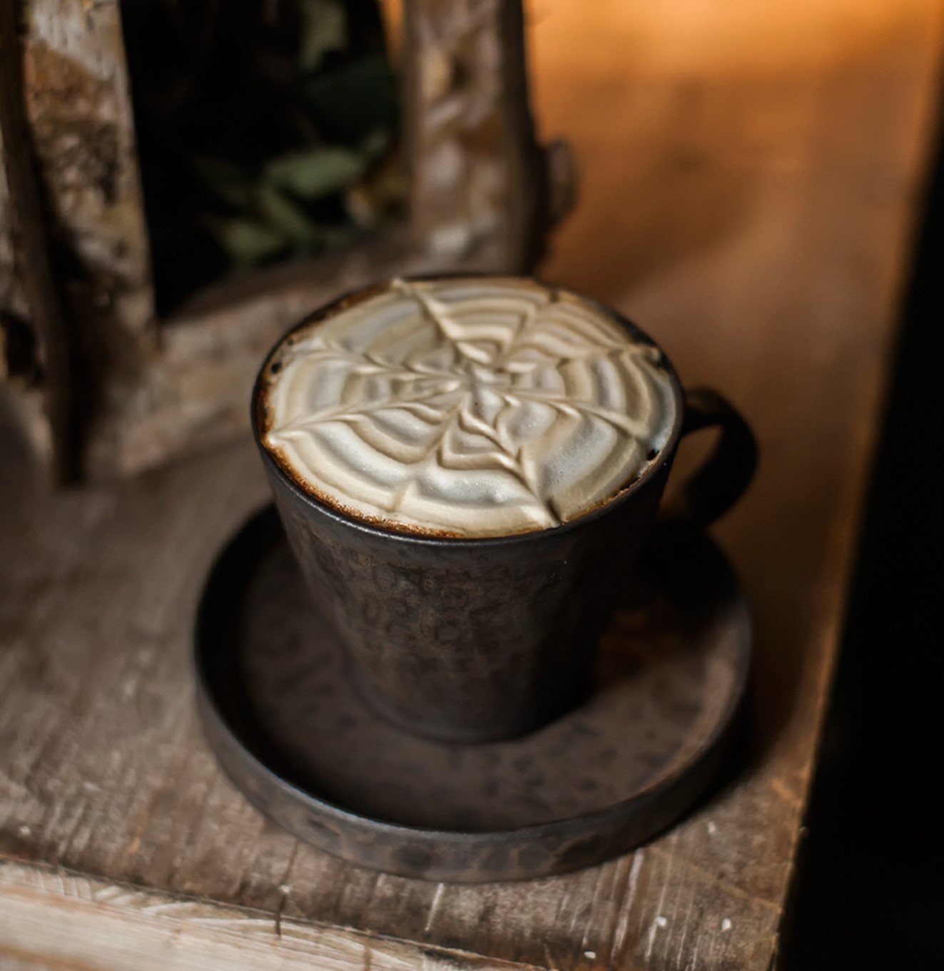 كوب قهوة فخاري معتق