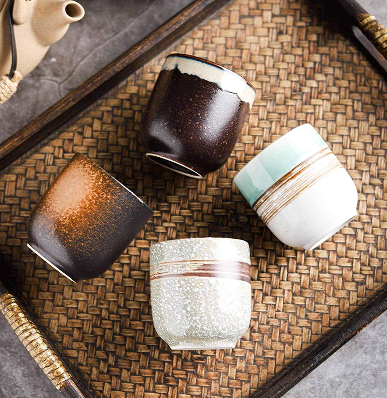 أكواب للقهوة المختصة بتصميم فريد وعصري