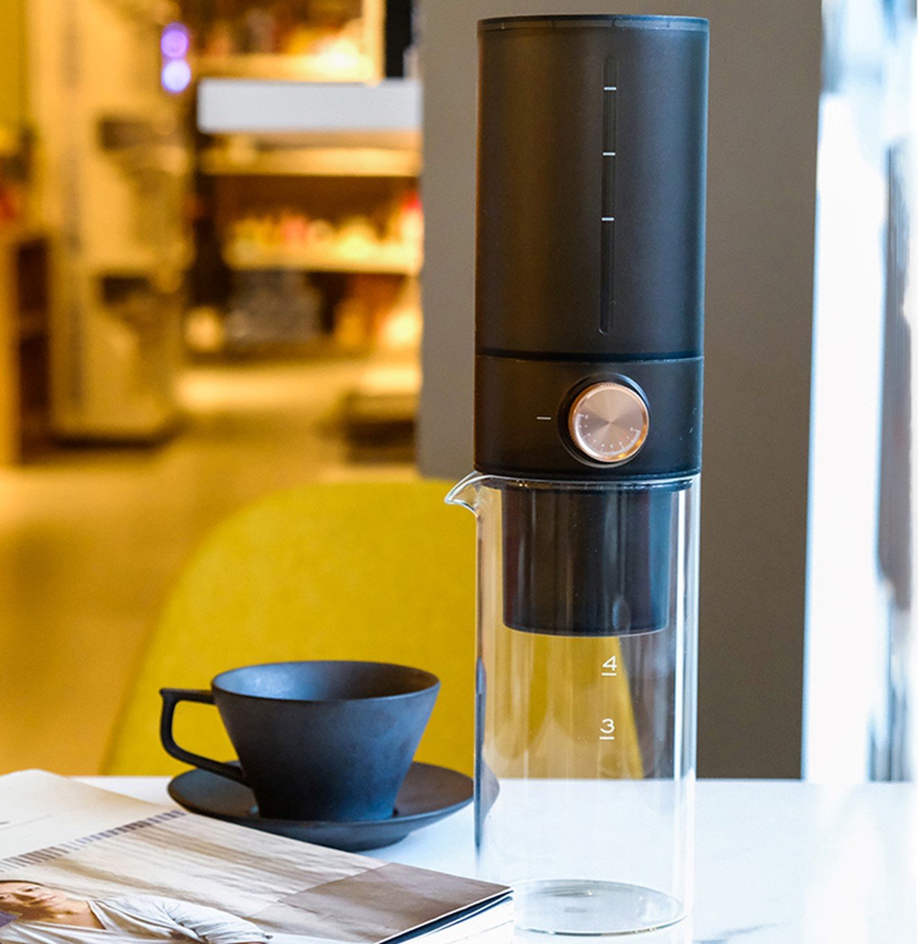 صانعة قهوة كولد برو بالتقطير البطيء المحترف