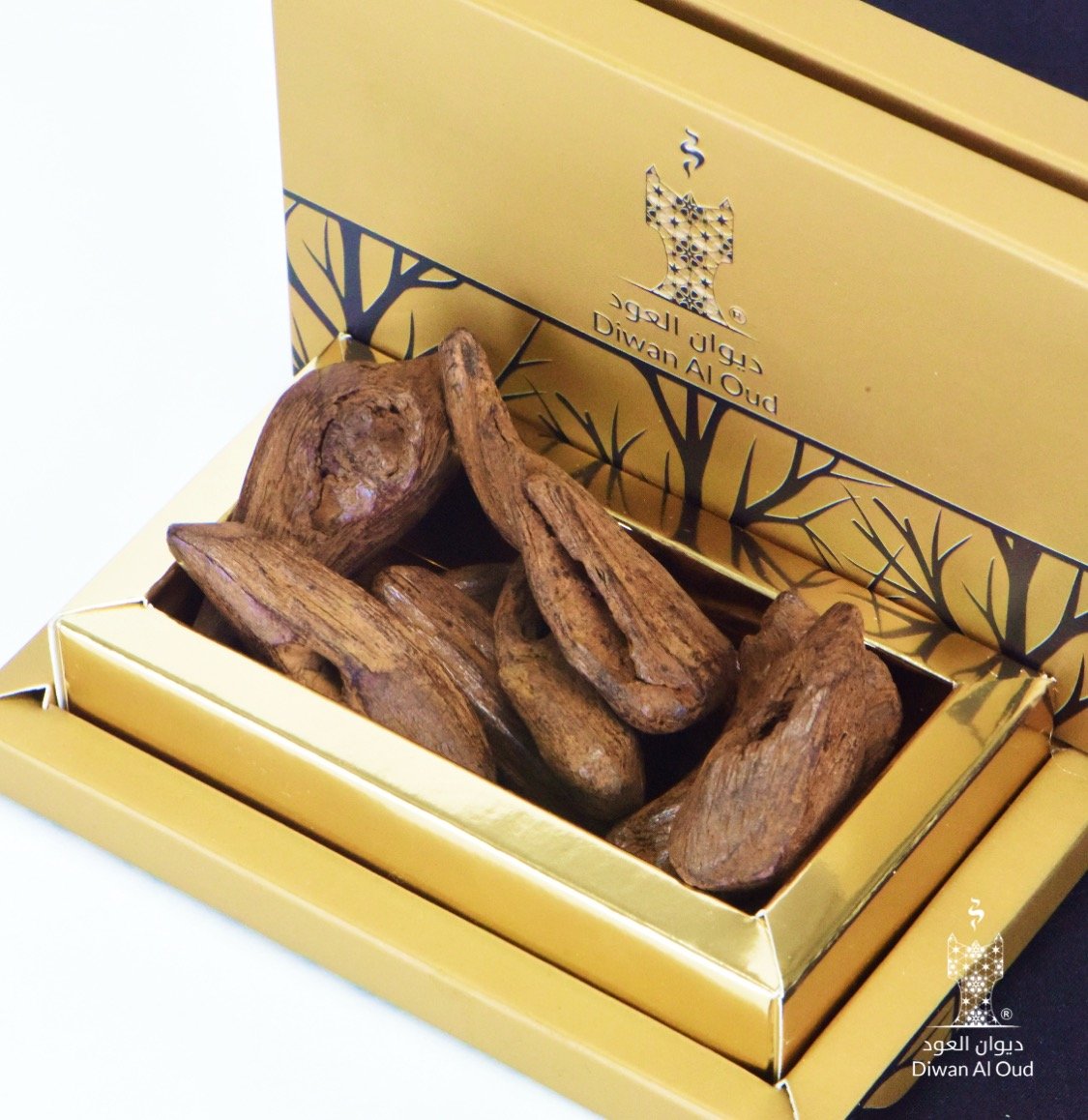 العود الكمبودي الخاص