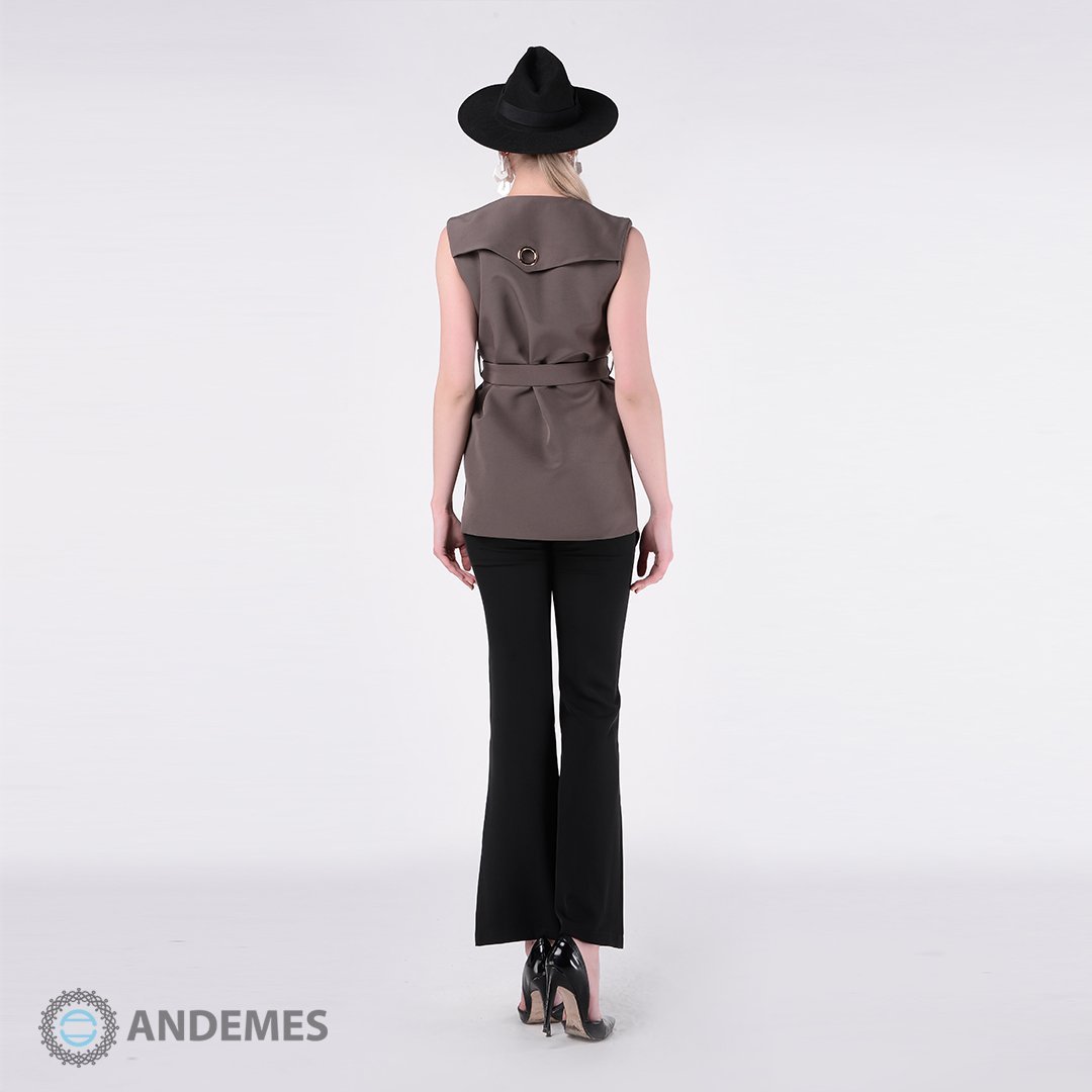 بلوزة بتصميم جاكت عصري بدون أكمام وحزام من القماش - StyleeMall