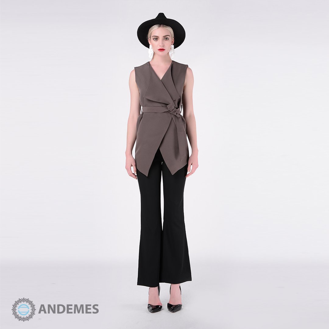 بلوزة بتصميم جاكت عصري بدون أكمام وحزام من القماش - StyleeMall