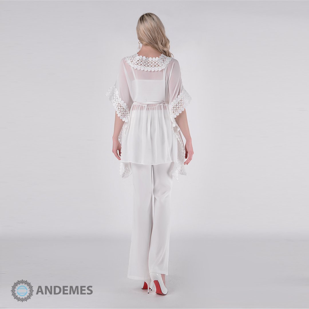 بلوزة بيضاء رائعة من القطن الفاخر مع القماش الشفاف - StyleeMall