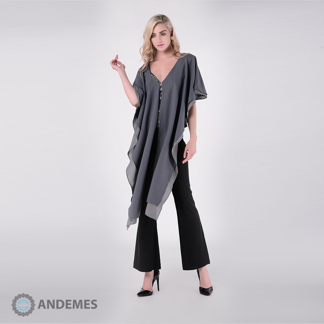 بلوزة بزخارف داخلية وقماش باللون الرصاصي والرمادي بتصميم فريد - StyleeMall