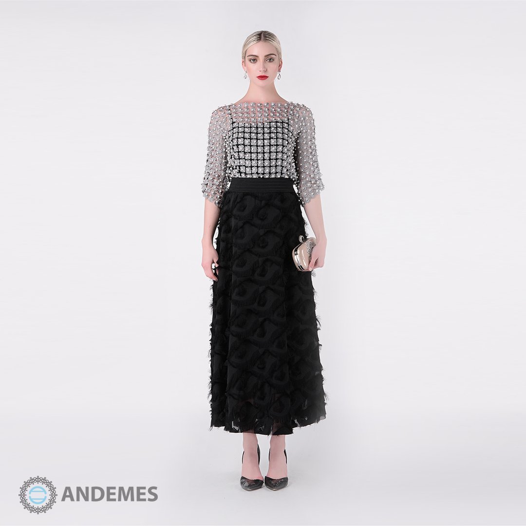 بلوزة رصاصية مزينة بحبات اللؤلؤ - StyleeMall