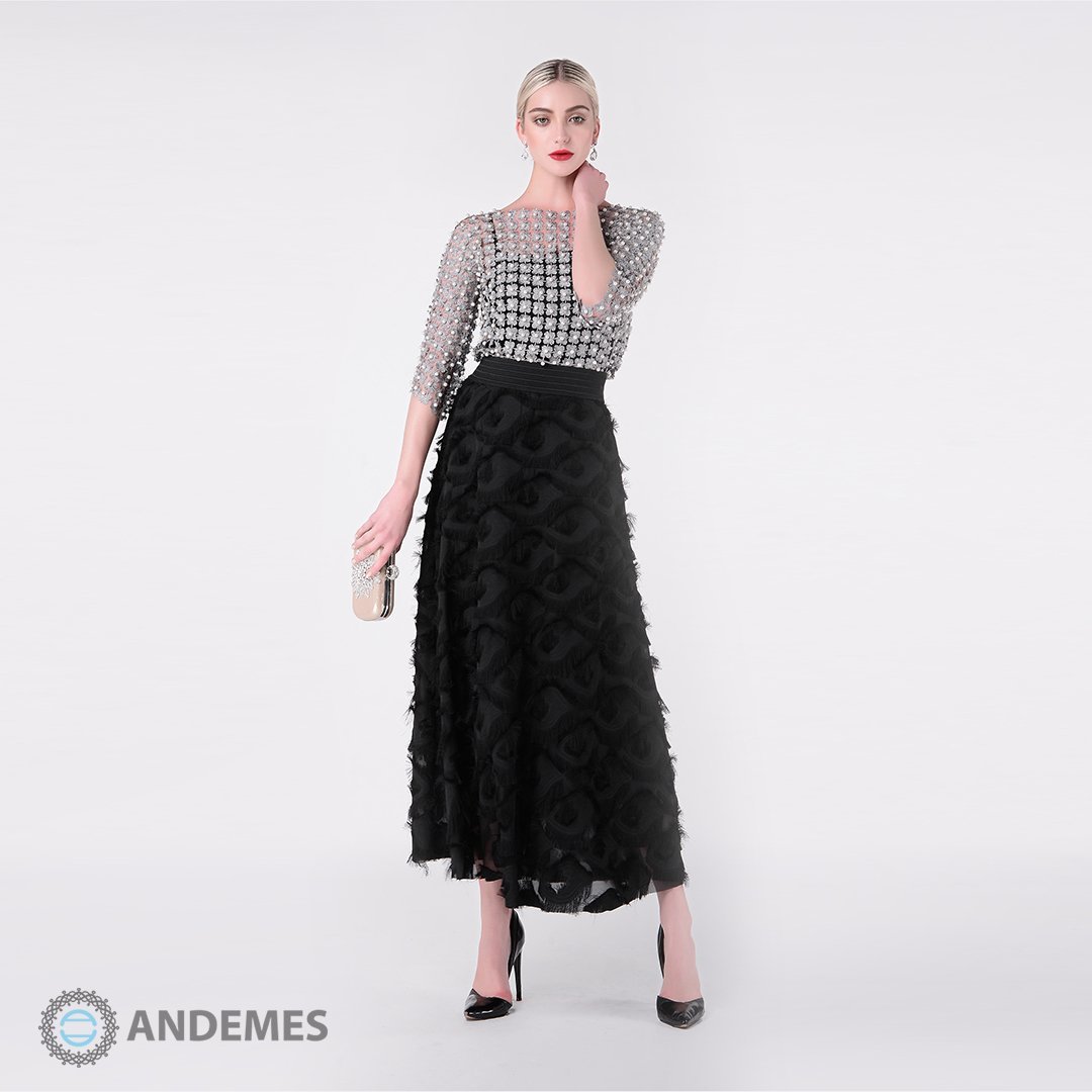 بلوزة رصاصية مزينة بحبات اللؤلؤ - StyleeMall