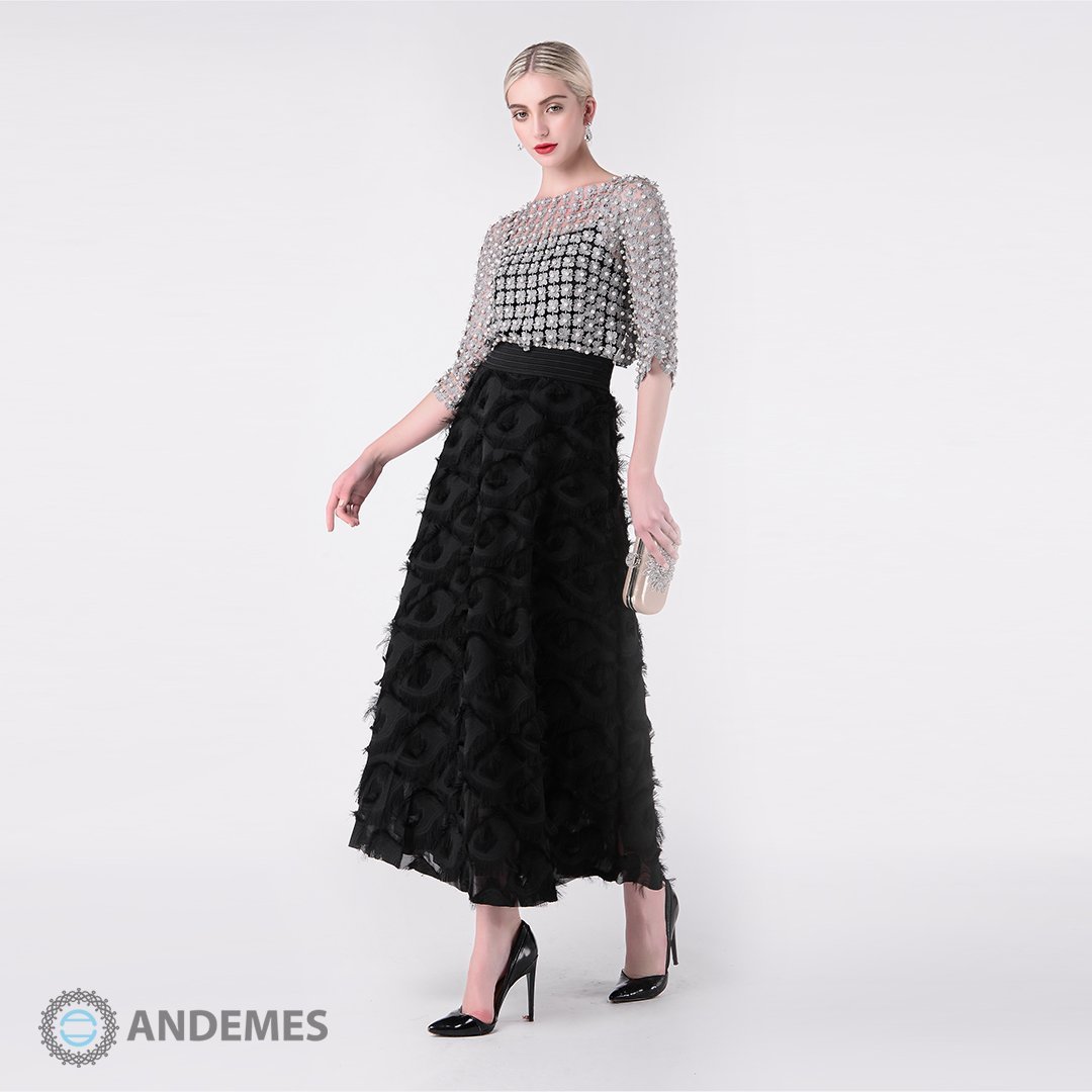 بلوزة رصاصية مزينة بحبات اللؤلؤ - StyleeMall