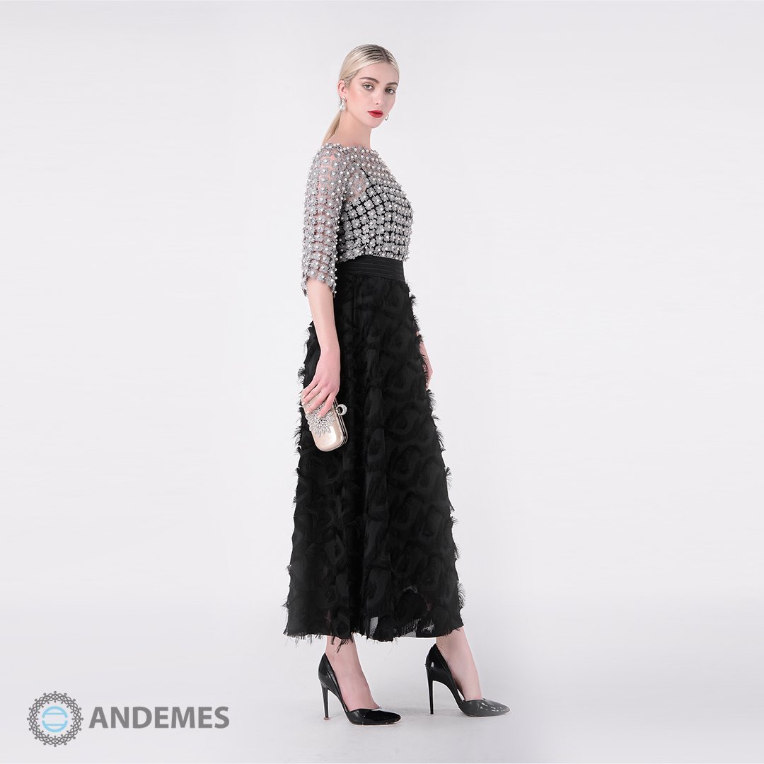 بلوزة رصاصية مزينة بحبات اللؤلؤ - StyleeMall