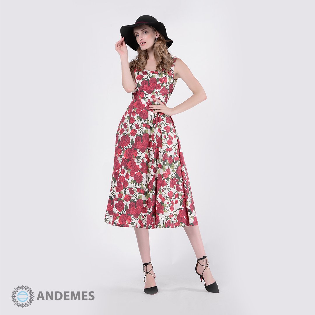فستان أبيض من القطن مغطى برسومات الأزهار الحمراء - StyleeMall