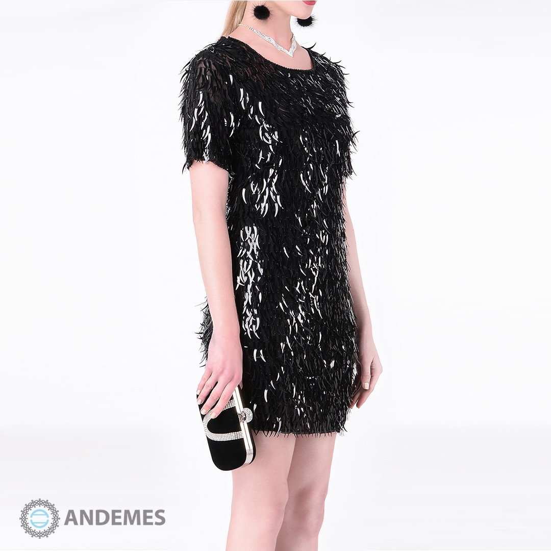 فستان أسود مغطى بقطع تتلألأ - StyleeMall