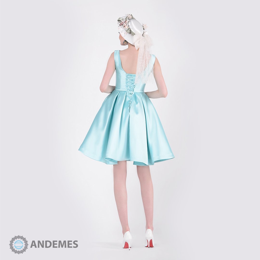 فستان سماوي، بحزام ناعم من الوسط - StyleeMall