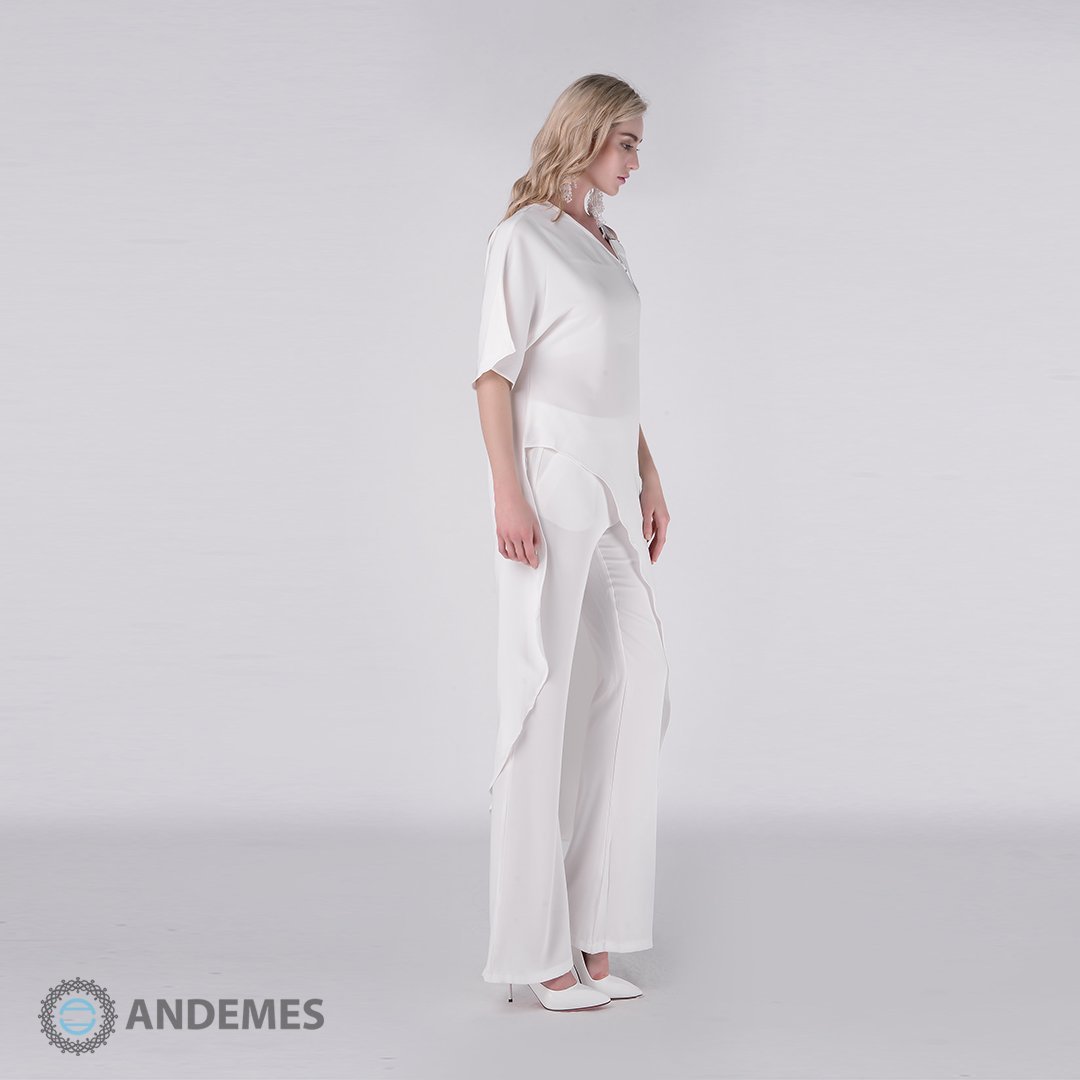 طقم بنطال وبلوزة بيضاء بتصميم عصري وفريد - StyleeMall