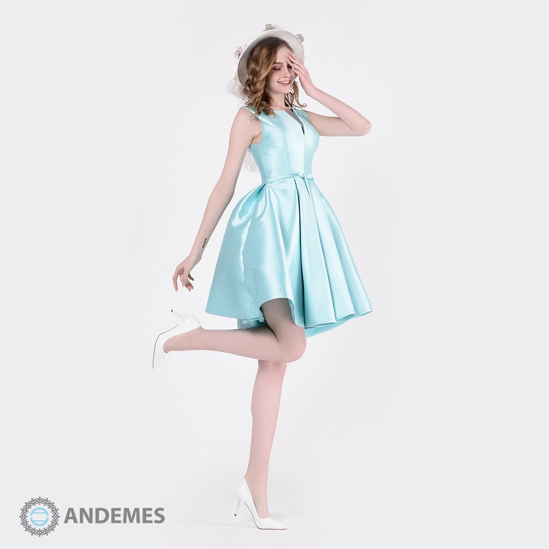 فستان سماوي، بحزام ناعم من الوسط - StyleeMall